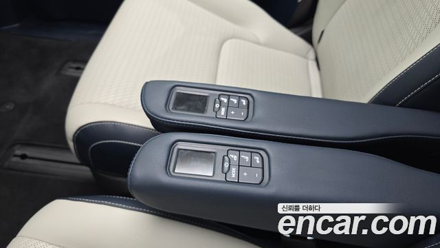 Kia Carnival (IV) HEV 7seater Gravity 2025 — фото 27