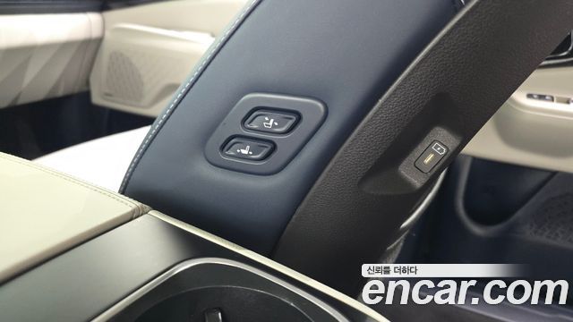 Kia Carnival (IV) HEV 7seater Gravity 2025 — фото 32