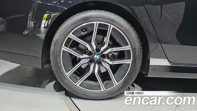 BMW 7 Series (G70) 740i xDrive M Sport 2025 — фото 5