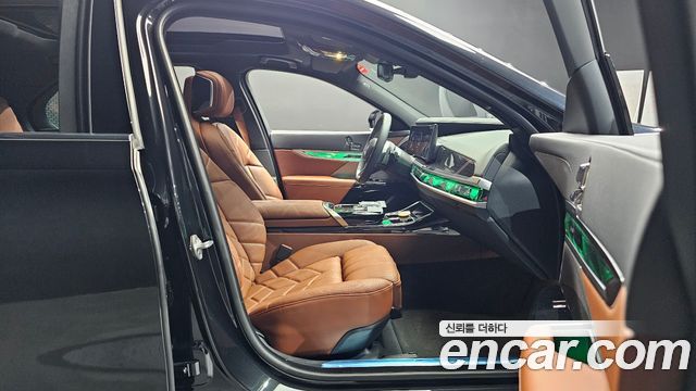 BMW 7 Series (G70) 740i xDrive M Sport 2025 — фото 26