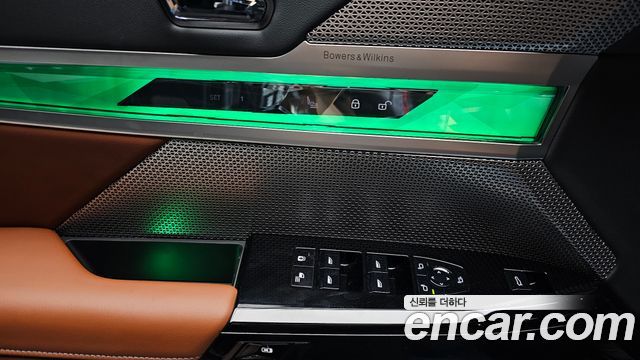 BMW 7 Series (G70) 740i xDrive M Sport 2025 — фото 28