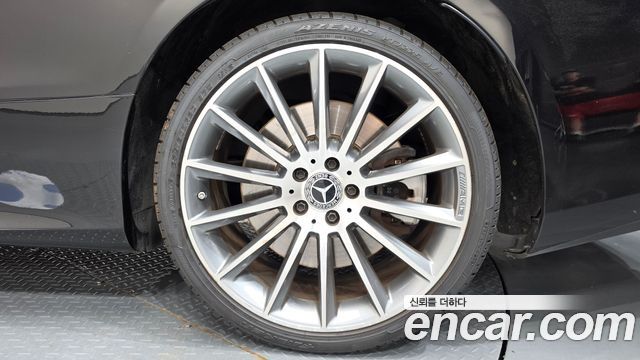 Mercedes-Benz E-Class (W213) E450 4MATIC Cabriolet 2021 — фото 21