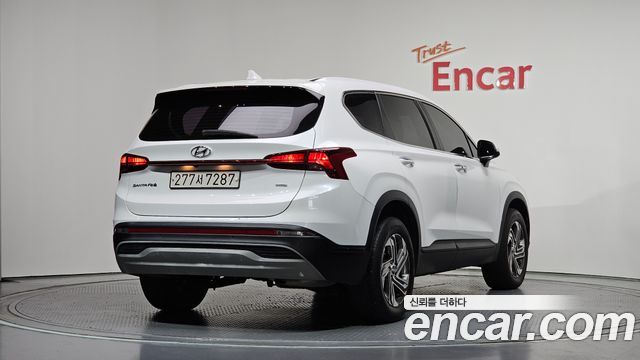 Hyundai Santa Fe Diesel 2.2 4WD Premium 2021 — фото 2