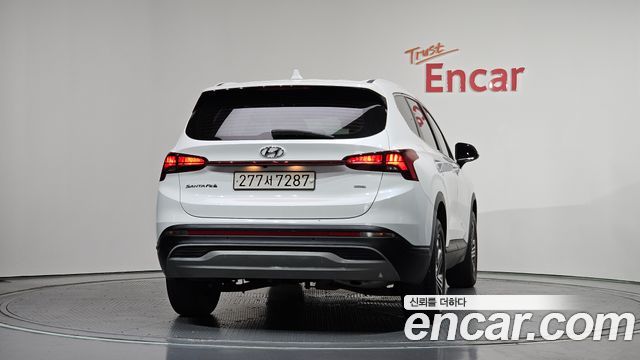 Hyundai Santa Fe Diesel 2.2 4WD Premium 2021 — фото 4