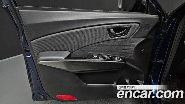 KG Mobility (SsangYong) Very New Tivoli Gasoline 1.5 2WD Limitied Edition 2021 — фото 30