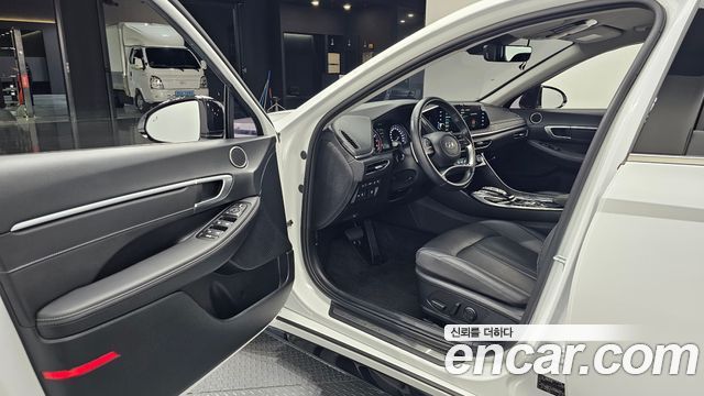 Hyundai Sonata (DN8) 2.0 Premium Plus 2022 — фото 10