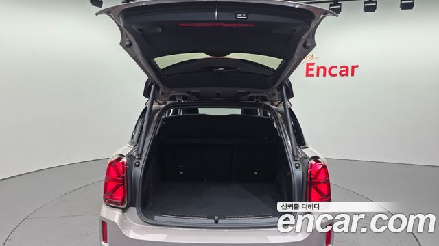MINI Cooper Countryman Classic Plus Launch Pack 2nd Gen 2023 — фото 44