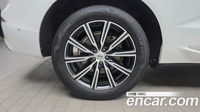 Volvo XC60 (II) T6 Inscription 2020 — фото 5