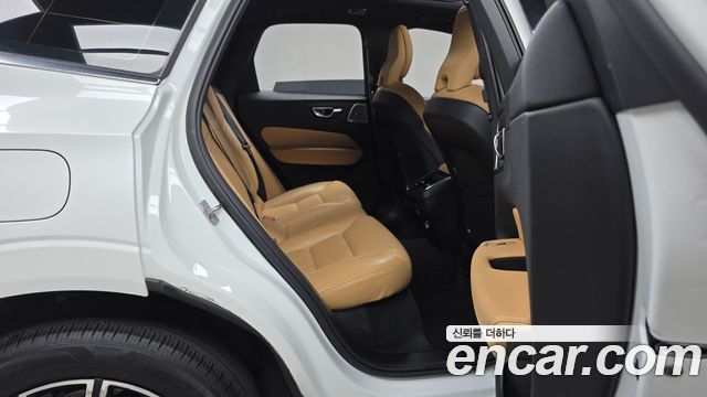 Volvo XC60 (II) T6 Inscription 2020 — фото 12