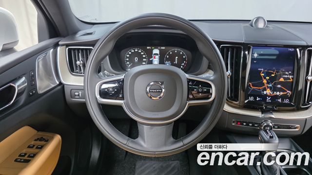 Volvo XC60 (II) T6 Inscription 2020 — фото 13