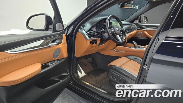 BMW X6 (F16) M50d 2016 — фото 10