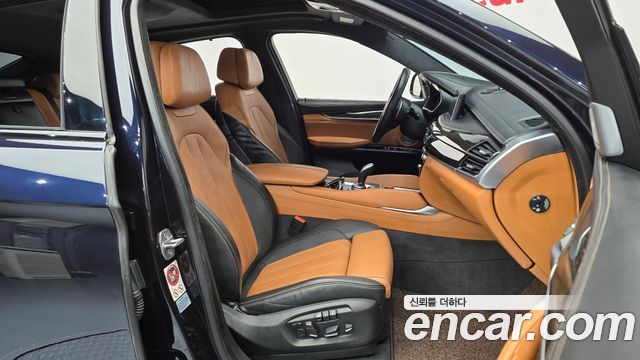 BMW X6 (F16) M50d 2016 — фото 15