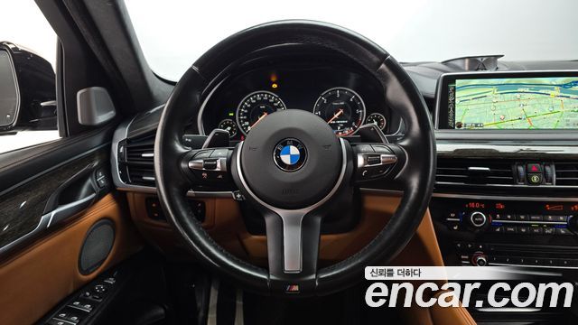 BMW X6 (F16) M50d 2016 — фото 17