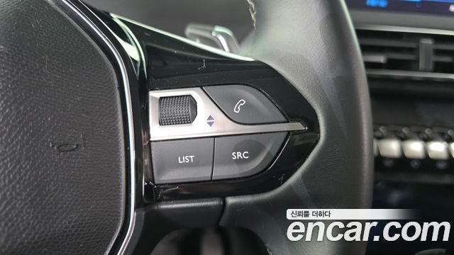 Peugeot 5008 (II) 1.2 Pure Tech Allure 2022 — фото 20