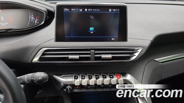 Peugeot 5008 (II) 1.2 Pure Tech Allure 2022 — фото 22
