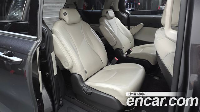 Kia Carnival (IV) Diesel 9-Seater Noblesse 2023 — фото 15