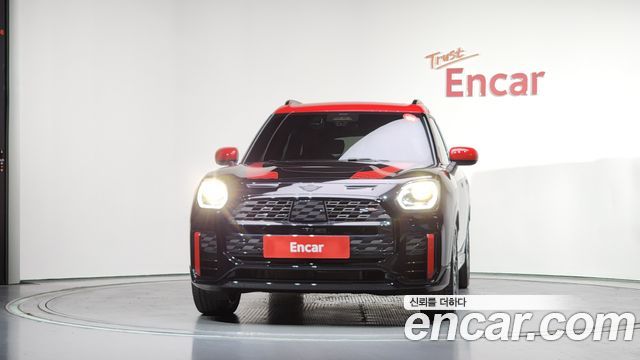 MINI Cooper S Countryman (III) ALL4 JCW 2024 — фото 3