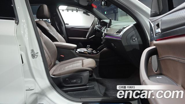 BMW X4 (G02) xDrive20i M Sport Pro Special Edition 2025 — фото 32