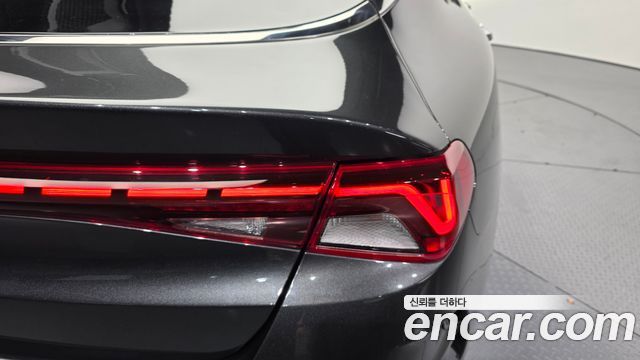 Kia K5 (III) 2.0 Noblesse 2022 — фото 23