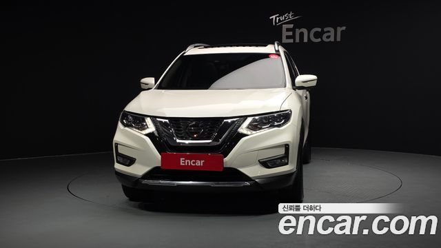 Nissan X-Trail 2.5 Tech 4WD 2018 — фото 3