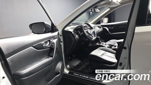Nissan X-Trail 2.5 Tech 4WD 2018 — фото 10