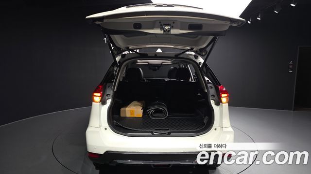 Nissan X-Trail 2.5 Tech 4WD 2018 — фото 20