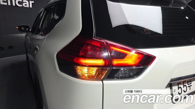 Nissan X-Trail 2.5 Tech 4WD 2018 — фото 23