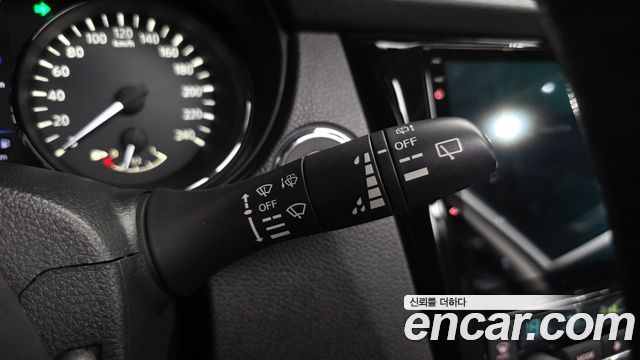 Nissan X-Trail 2.5 Tech 4WD 2018 — фото 30