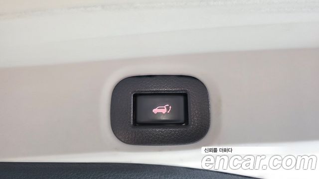 Nissan X-Trail 2.5 Tech 4WD 2018 — фото 31
