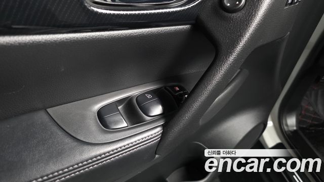 Nissan X-Trail 2.5 Tech 4WD 2018 — фото 36