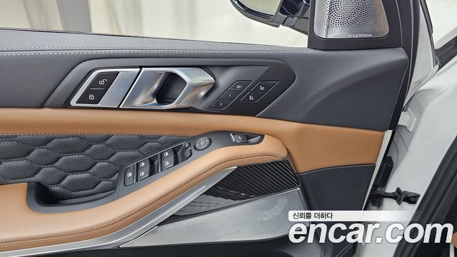 BMW X5M (G05) 4.4 Competition 2025 — фото 20
