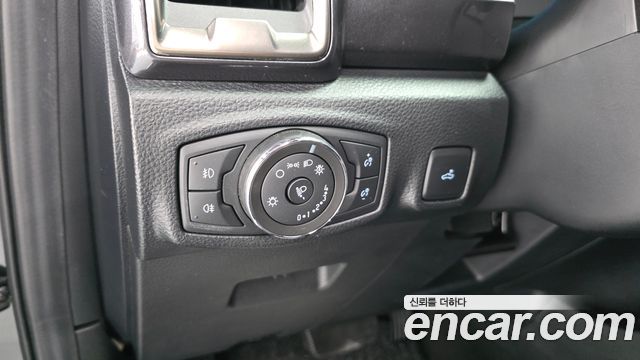 Ford Ranger (III) 2.0 Wildtrack 2022 — фото 20