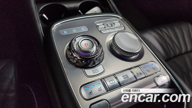 Genesis G90 (RS4) Gasoline 3.5 Turbo AWD 2023 — фото 9
