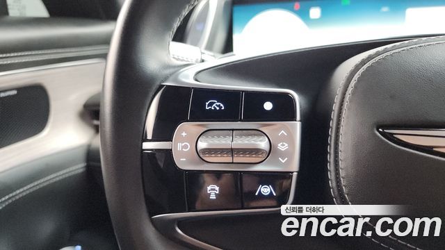 Genesis G90 (RS4) Gasoline 3.5 Turbo AWD 2023 — фото 15