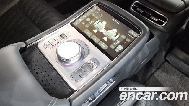 Genesis G90 (RS4) Gasoline 3.5 Turbo AWD 2023 — фото 30