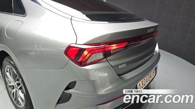 Kia K5 (III) 2.0 Prestige 2023 — фото 29