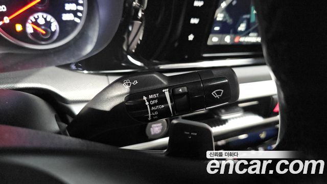 Kia K5 (III) 2.0 Prestige 2023 — фото 34