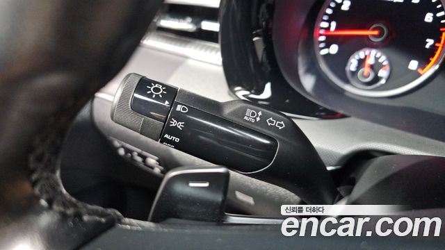 Kia K5 (III) 2.0 Prestige 2023 — фото 36