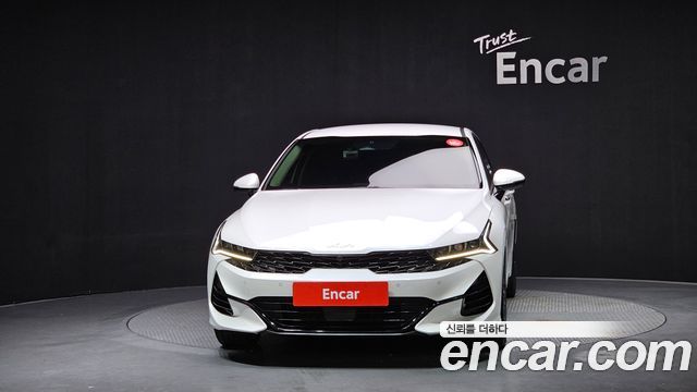Kia K5 (III) 2.0 Noblesse 2023 — фото 3