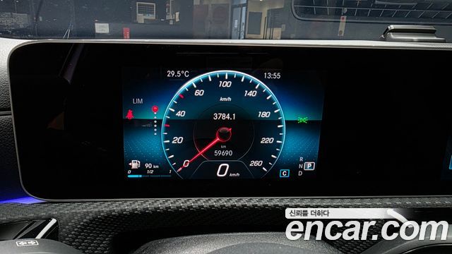 Mercedes-Benz A-Class (W177) A220 Sedan 2020 — фото 8