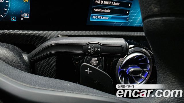 Mercedes-Benz A-Class (W177) A220 Sedan 2020 — фото 9