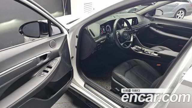 Hyundai Sonata (DN8) 2.0 Premium Plus 2022 — фото 10