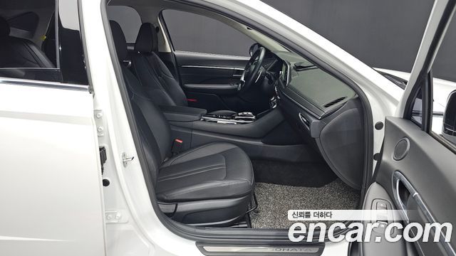 Hyundai Sonata (DN8) 2.0 Premium Plus 2022 — фото 26