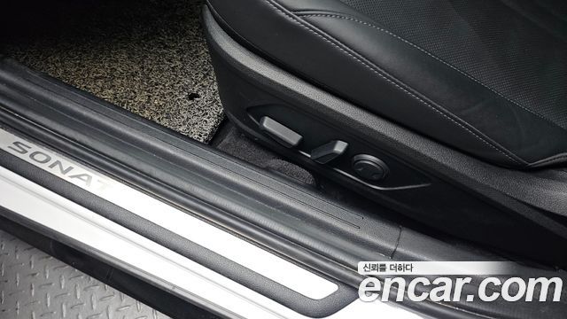 Hyundai Sonata (DN8) 2.0 Premium Plus 2022 — фото 32
