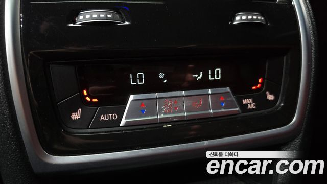 BMW X6 (G06) xDrive40i M Sport 2021 — фото 18