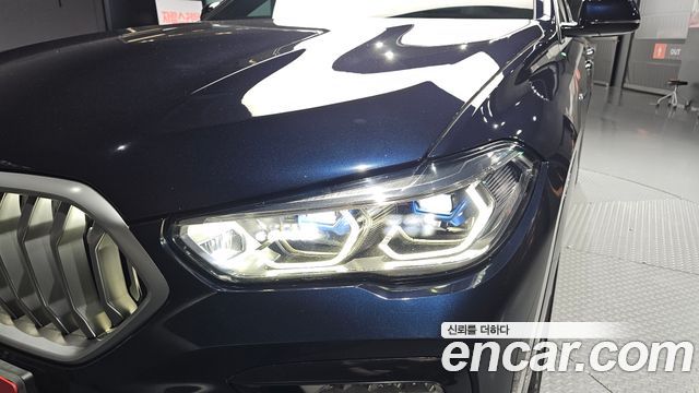 BMW X6 (G06) xDrive40i M Sport 2021 — фото 22