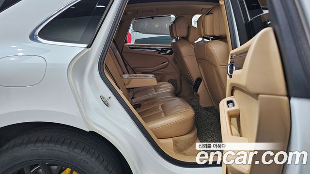 Porsche Macan 3.0 S Diesel 95B 2016 — фото 11