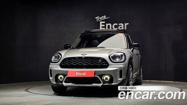 MINI Cooper S Countryman ALL4 Classic Launch Pack 2nd 2023 — фото 3