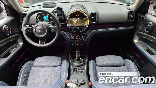 MINI Cooper S Countryman ALL4 Classic Launch Pack 2nd 2023 — фото 7