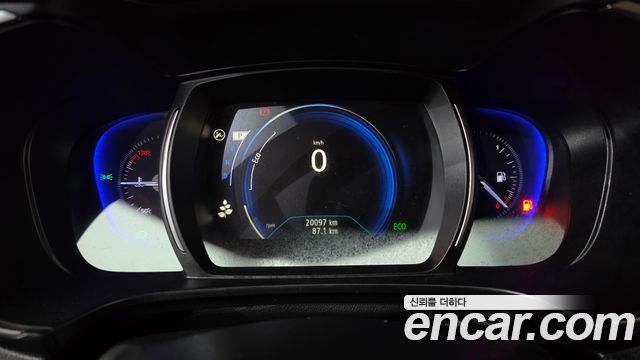 Renault Korea QM6 2.0 GDe RE Signature 2WD 2021 — фото 8